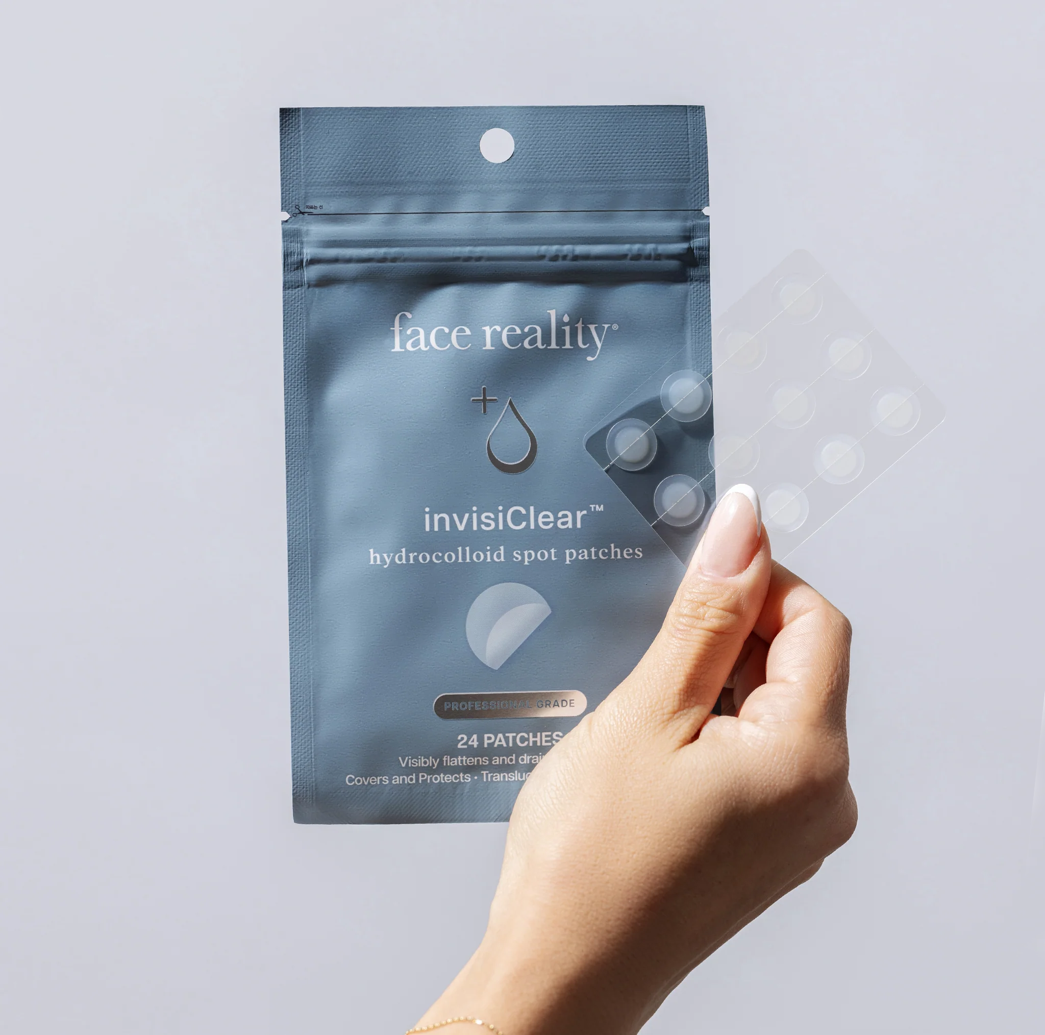 invisiClear™ Hydrocolloid Spot Patches - Image 3