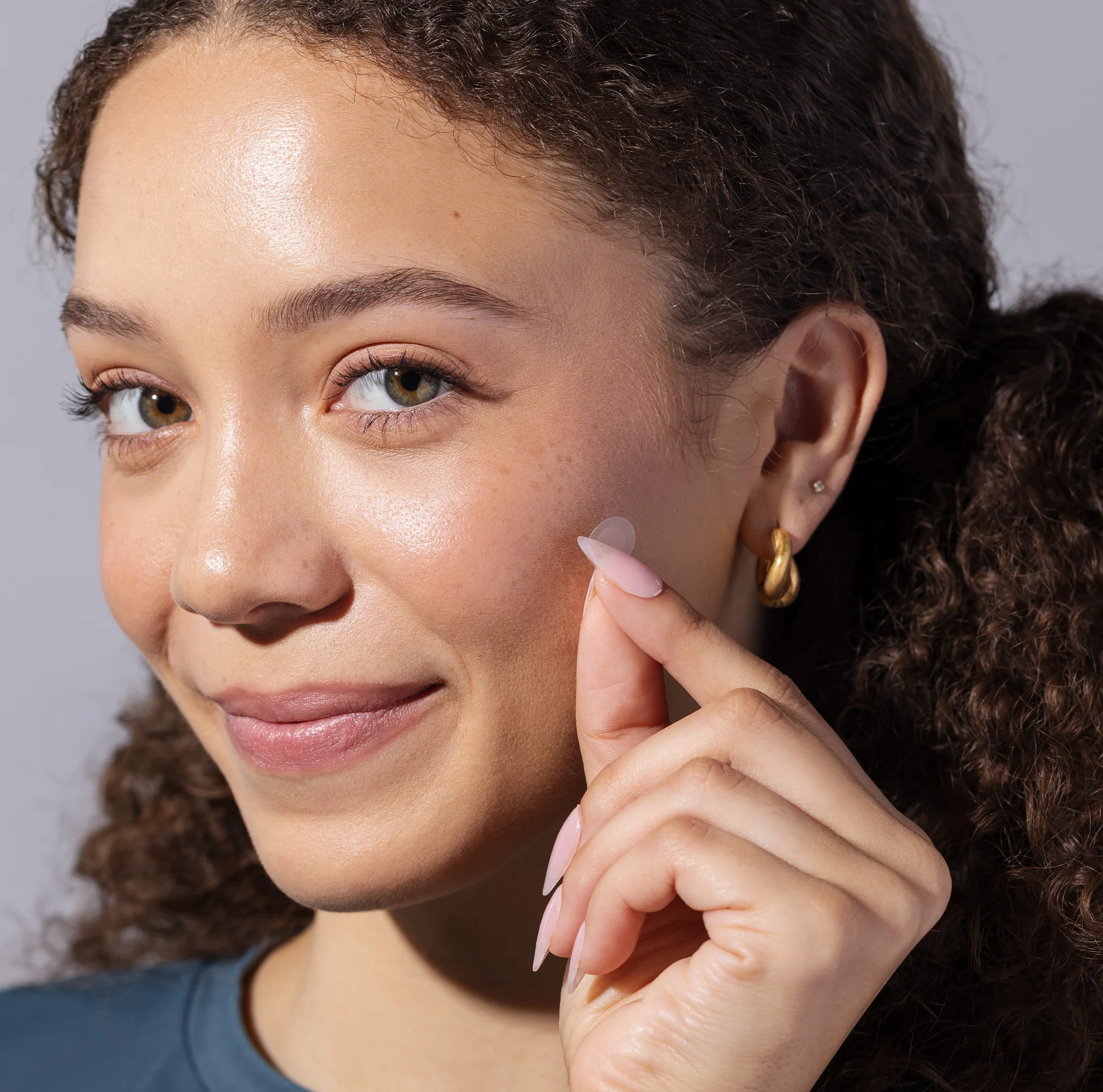 invisiClear™ Hydrocolloid Spot Patches - Image 4