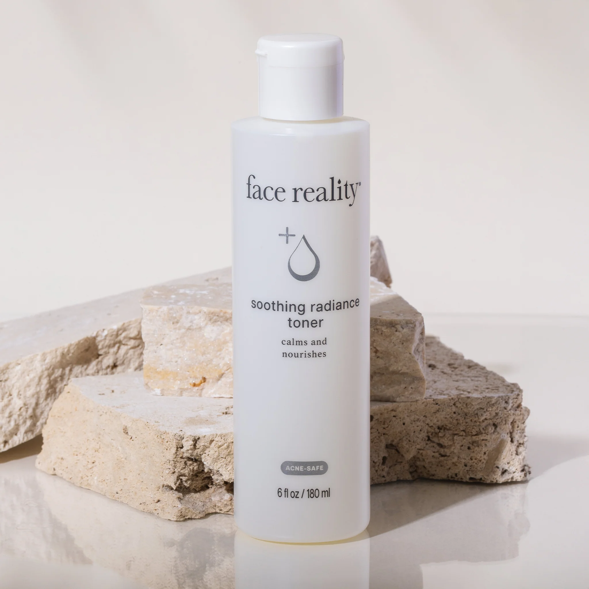 Soothing Radiance Toner - Image 9
